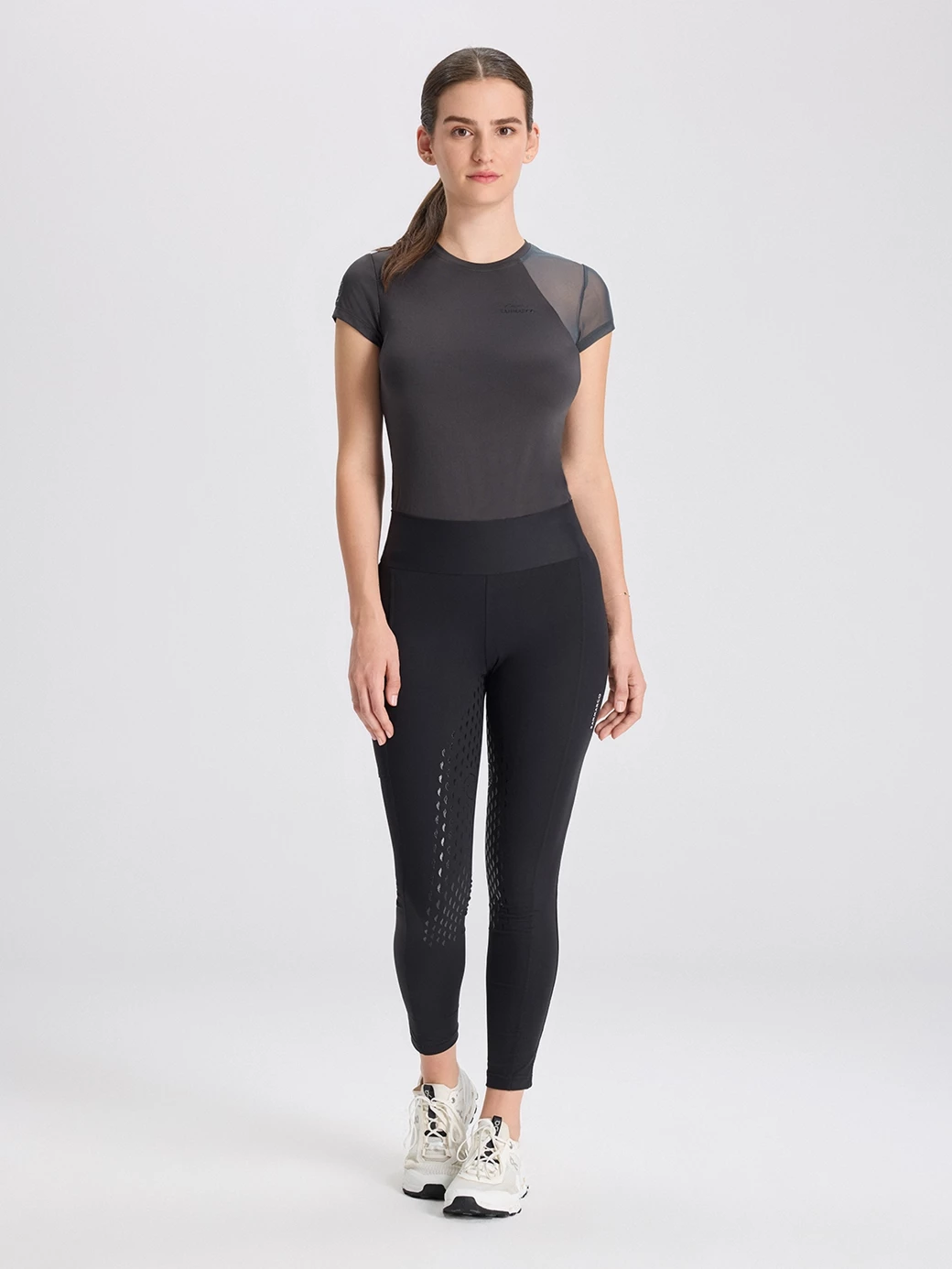 BELLA ANTHRA WOMEN'S TECH T-SHIRT
