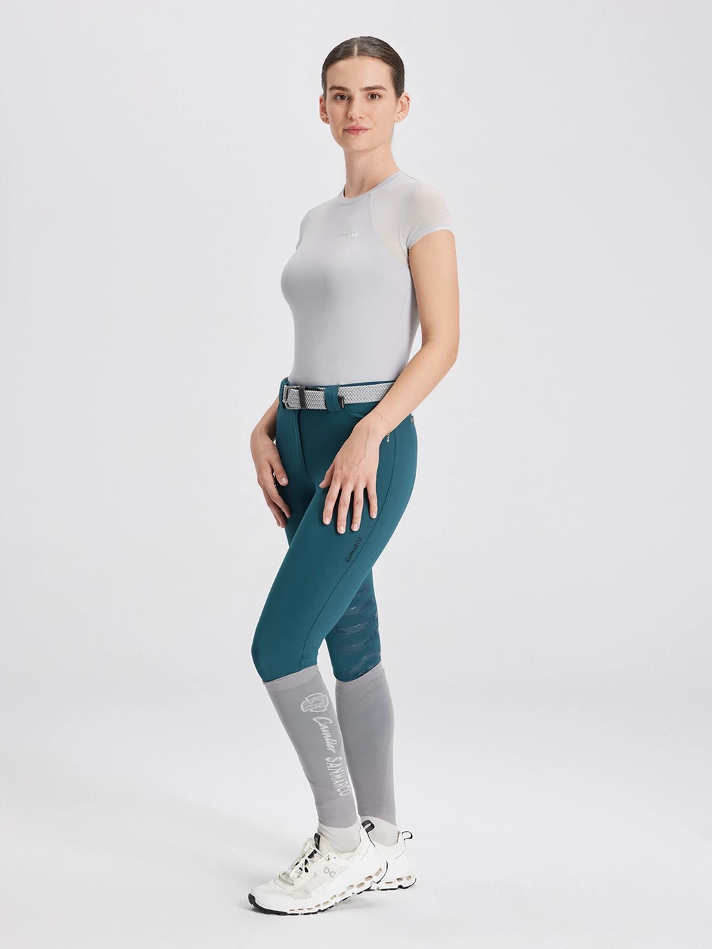 BELLA LIGHT GRAY WOMEN'S TECH T-SHIRT