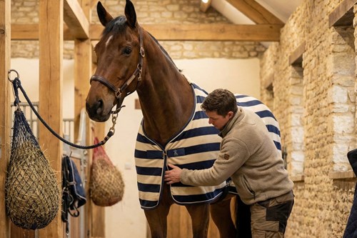 When to Use a Cooler? Post-Sweat Drying, Heat Loss, and Weather Condition Scenarios 