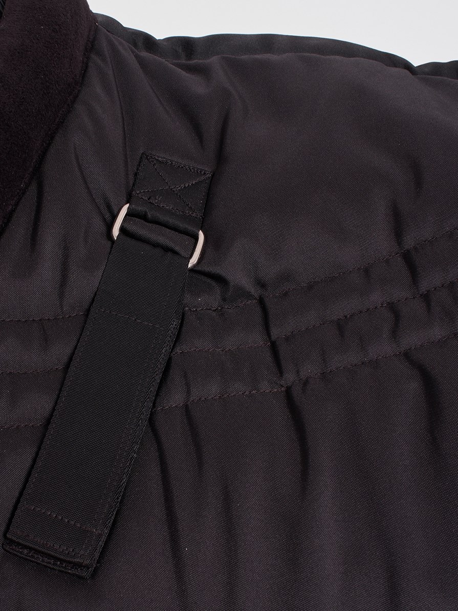 ALASKA-P BLACK WINTER STABLE RUG 