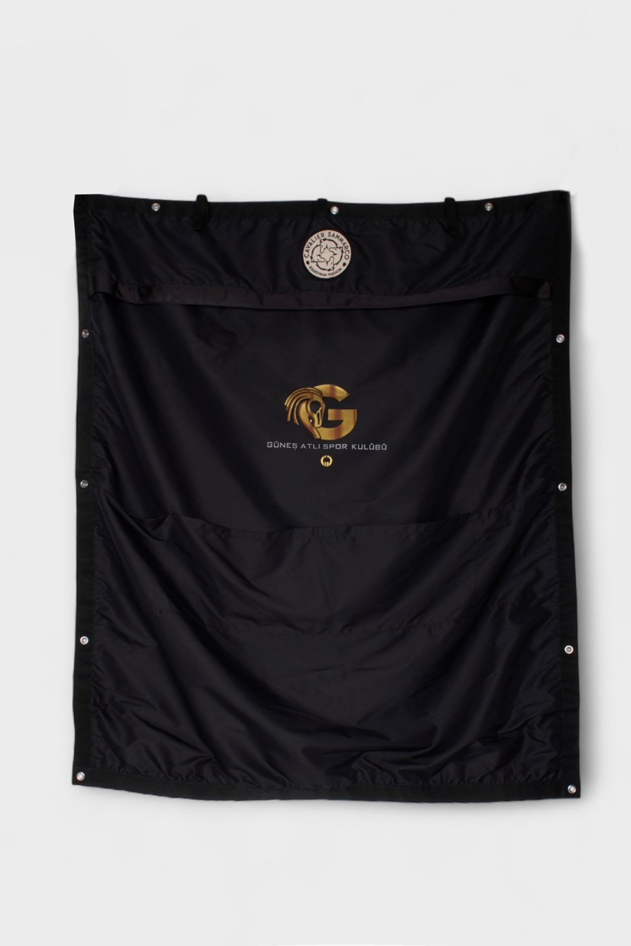 SALERNO BLACK STABLE CURTAIN
