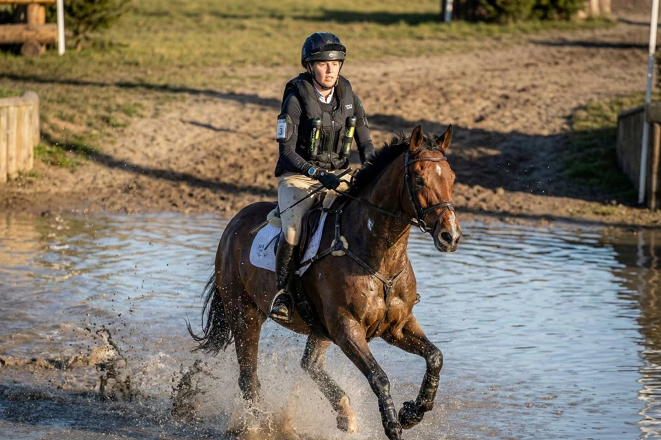 Airbag Vest Selection: The Right Model Based on Trigger System, Certification, and Discipline 